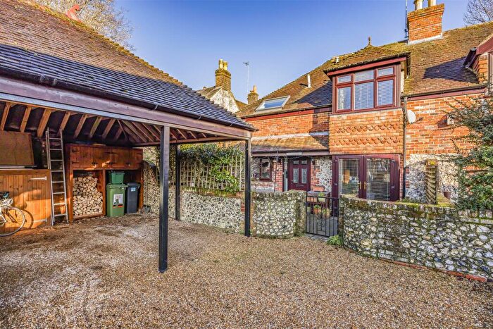 3 Bedroom Cottage For Sale In The Old Iron Foundry, Finchdean, PO8