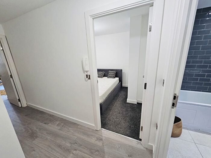 1 Bedroom Flat To Rent In Parliament Street, Liverpool, L8