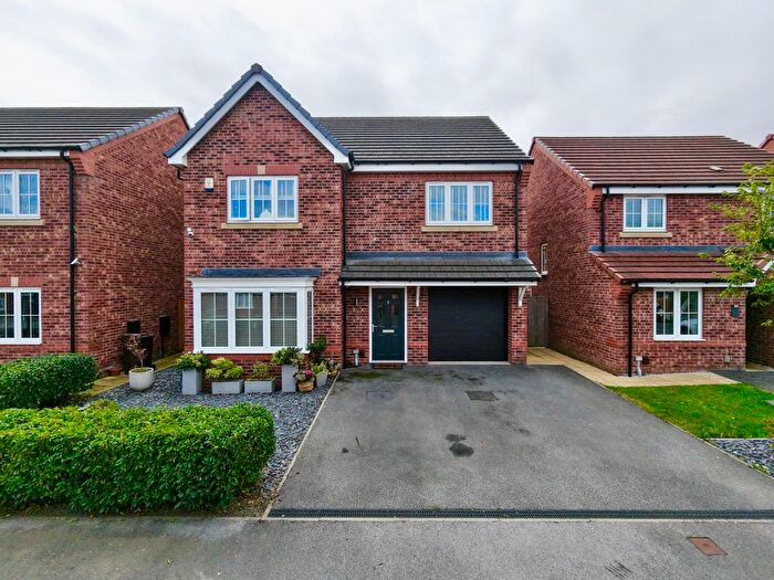 4 Bedroom Detached House For Sale In The Fouracres, Wakefield, West Yorkshire, WF1