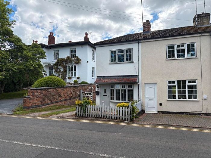 2 Bedroom End Terrace House To Rent In Newton Road, Burton-On-Trent, DE15