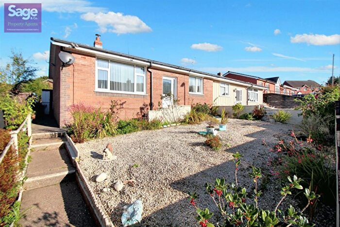 3 Bedroom Semi-Detached Bungalow For Sale In Hilary Road, Newbridge, NP11