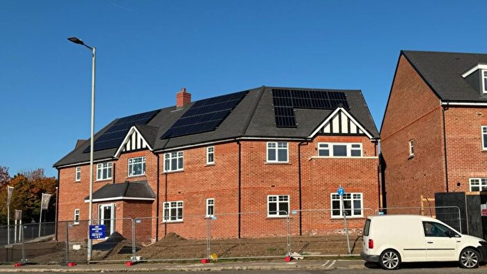 2 Bedroom Flat For Sale In Binfield, Bracknell, RG42