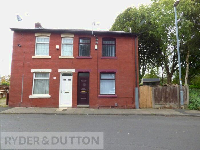 3 Bedroom Semi-Detached House To Rent In Coomassie Street, Heywood, Lancashire, OL10