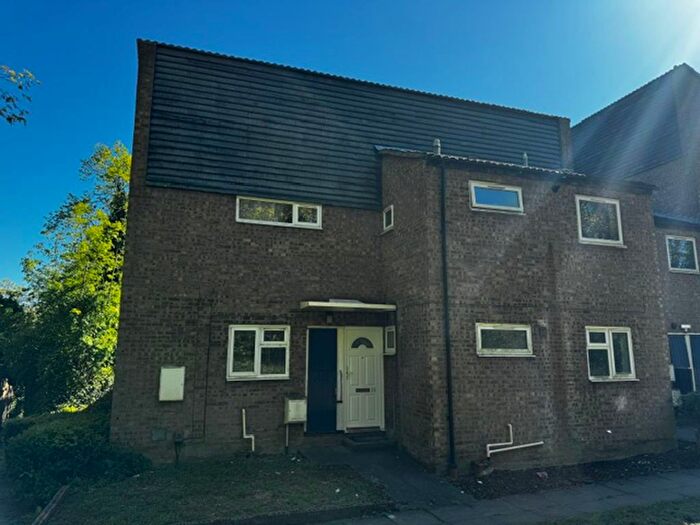 2 Bedroom Flat To Rent In Dunsheath, Hollinswood, Telford, TF3