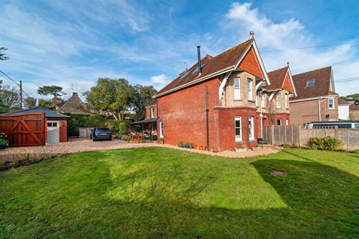 6 Bedroom Semi-Detached House For Sale In Bembridge, Isle Of Wight, PO35