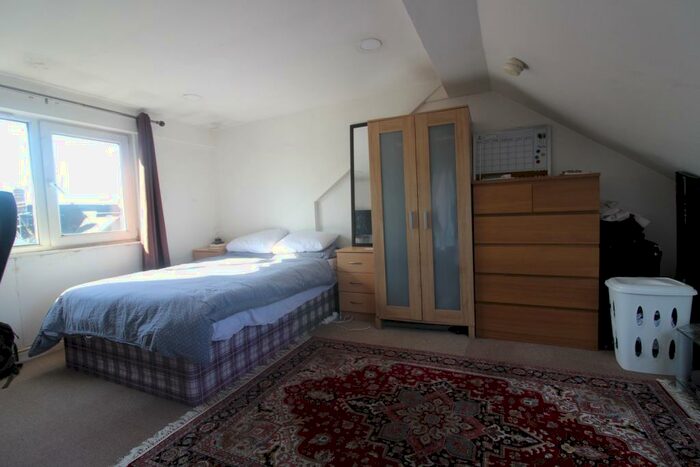 4 Bedroom House To Rent In Inverness Place, Cardiff, CF24