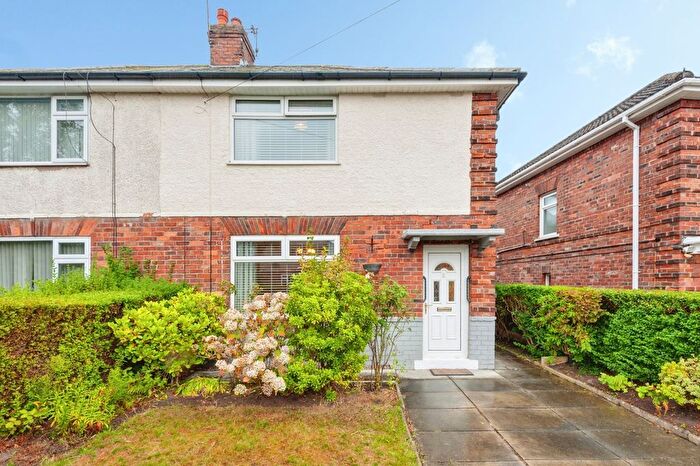 2 Bedroom Semi Detached House For Sale In Henderson Road, Widnes, Cheshire, WA8