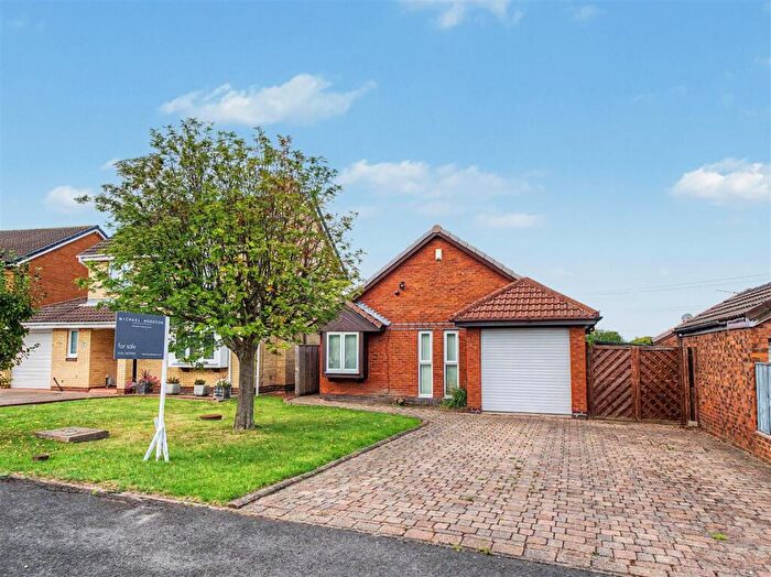 3 Bedroom Detached Bungalow For Sale In Berkeley Close, The Cotswolds, Boldon Colliery, NE35