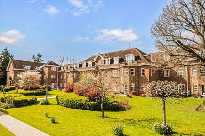 2 Bedroom Retirement Property For Sale In Ravens Court, Castle Village, Berkhamsted, Hertfordshire, HP4