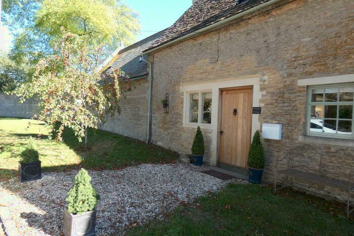 2 Bedroom Cottage To Rent In Filkins, Gloucestershire, GL7