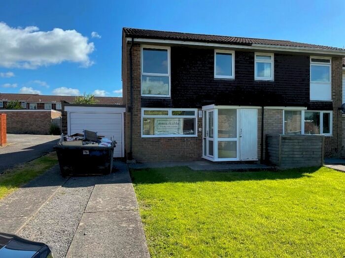 3 Bedroom Semi-Detached House To Rent In Farley Close, Frome, Somerset, BA11