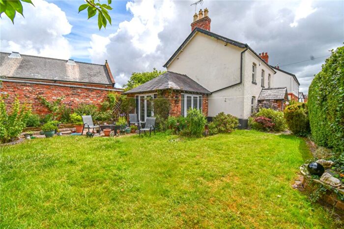 3 Bedroom Detached House For Sale In Heath Lane, Little Sutton, Ellesmere Port, CH66