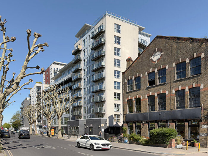 2 Bedroom Flat For Sale In Southgate Road, London, N1