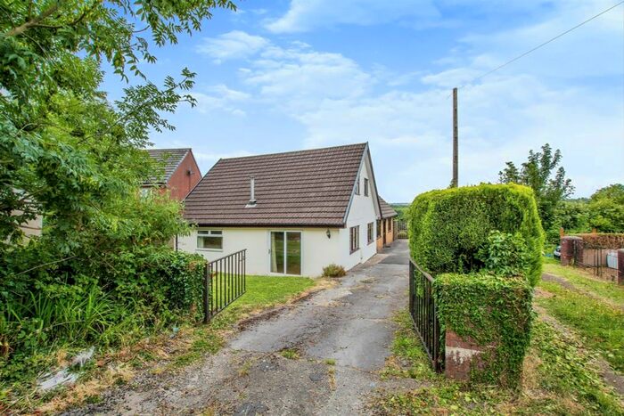 5 Bedroom Property To Rent In Wern Road, Sebastopol, Pontypool, NP4