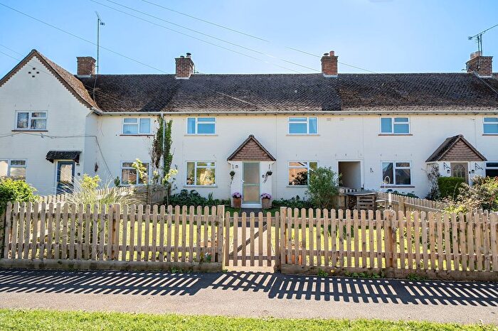 3 Bedroom Terraced House For Sale In Hands Orchard, Great Comberton, WR10