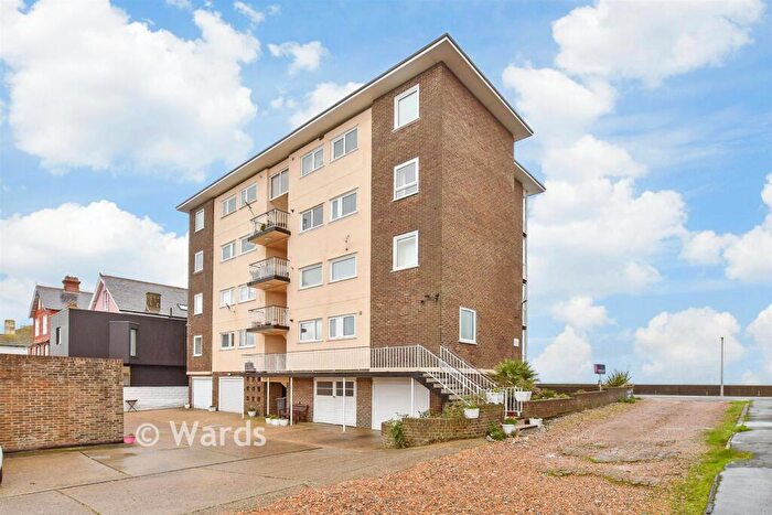 2 Bedroom Flat For Sale In The Marina, Deal, Kent, CT14