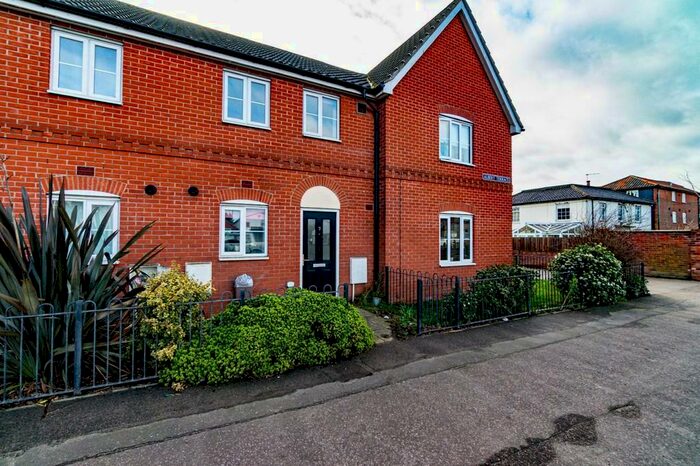 2 Bedroom Terraced House To Rent In Albert Terrace, Diss, IP22