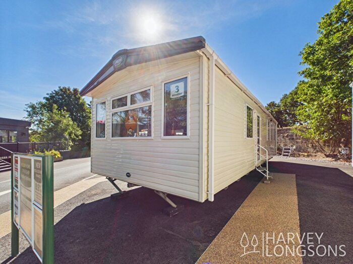 3 Bedroom Park Home For Sale In The Ridge West, St. Leonards-On-Sea, TN37