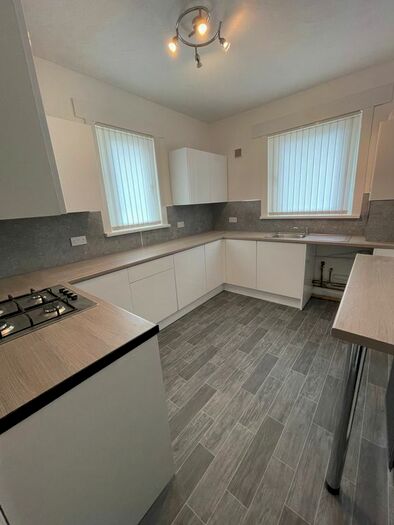3 Bedroom Flat To Rent In North Drive, Troon, KA10