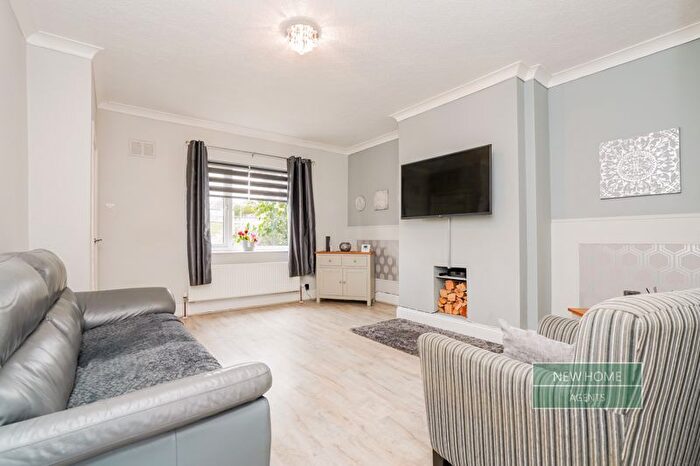 3 Bedroom End Terrace House For Sale In Southfield Lane Horbury, Wakefield, WF4