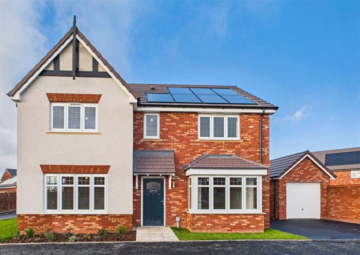 4 Bedroom Detached House For Sale In Willow Rise, Bomere Heath, Shrewsbury, Shropshire, SY4