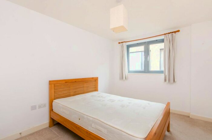 2 Bedroom Flat To Rent In Chapter Way, Colliers Wood, London, SW19