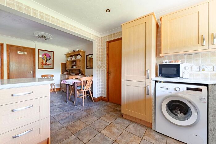 2 Bedroom Detached Bungalow For Sale In Mill Road, Ashby St. Mary, NR14