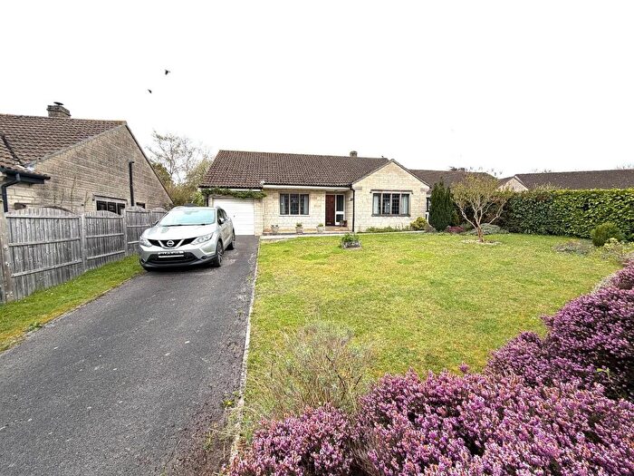 3 Bedroom Detached Bungalow For Sale In Chestnut Close, Baltonsborough, Glastonbury, BA6
