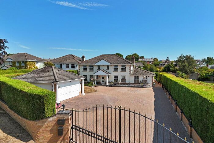 4 Bedroom Detached House For Sale In Upton, BH16