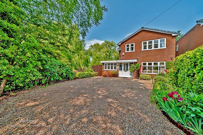 4 Bedroom Detached House For Sale In Daw End, Rushall, Walsall, WS4