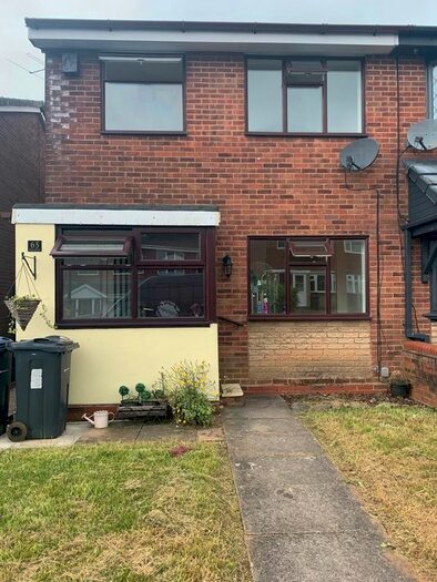 3 Bedroom Property To Rent In Charnwood Close, Rednal, Birmingham, B45