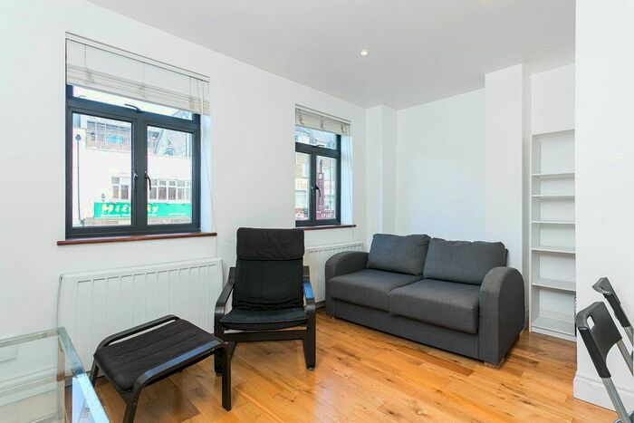 1 Bedroom Flat To Rent In Kingsland Road, London, E2