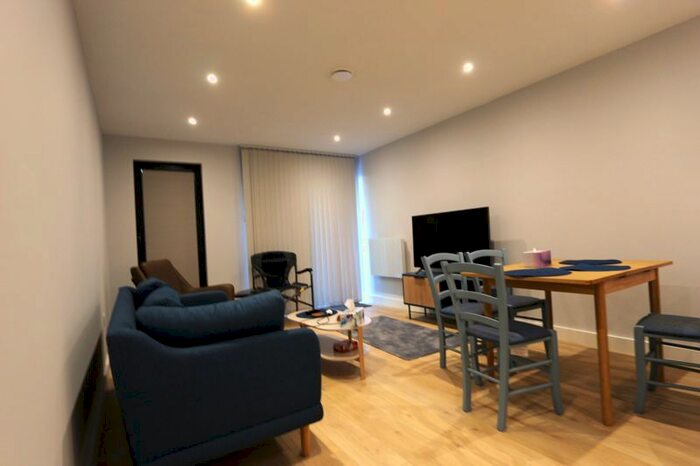 2 Bedroom Flat To Rent In Western Esplanade, Southend-On-Sea, SS1