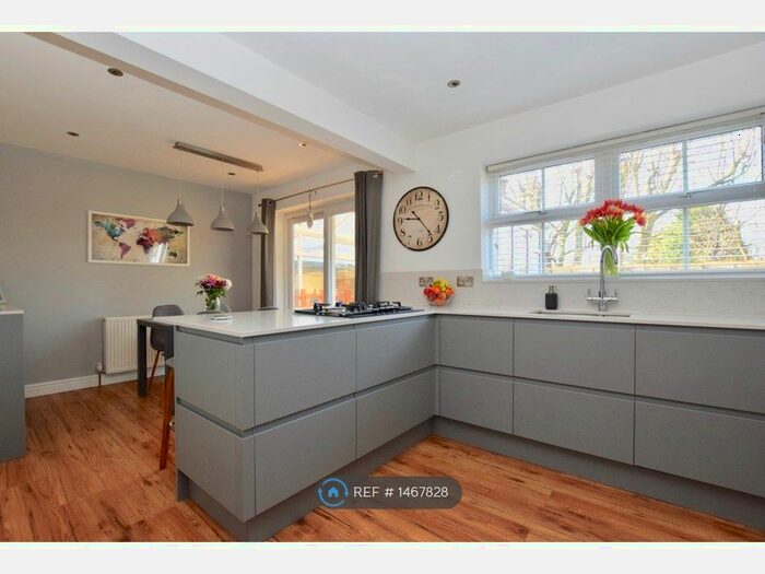 4 Bedroom Detached House To Rent In Sandfield Green, Market Weighton, YO43