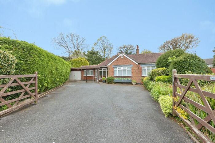 3 Bedroom Detached Bungalow For Sale In Campbell Avenue, Thurmaston, Leicester, LE4