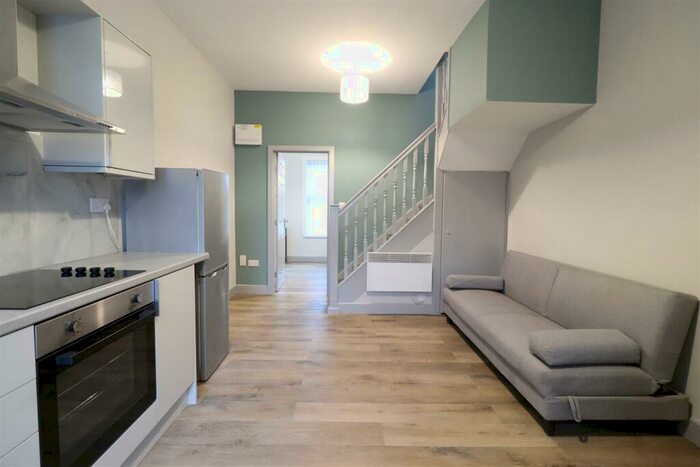 2 Bedroom Apartment To Rent In Stoney Stanton Road, Coventry, CV6