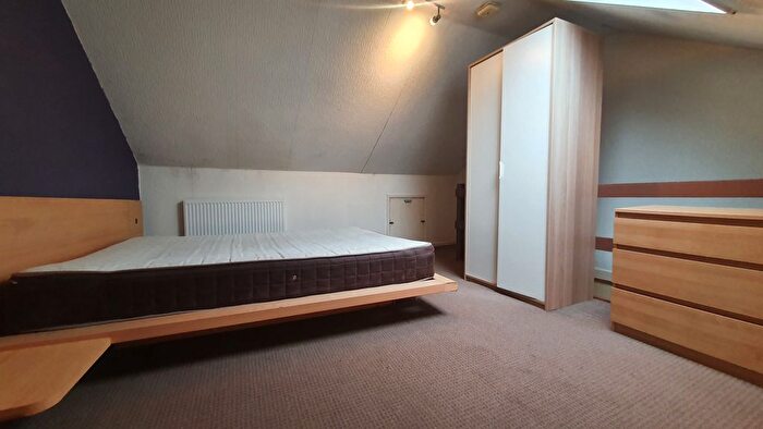 1 Bedroom Flat To Rent In Heathfield Road, Heath, Cardiff, CF14