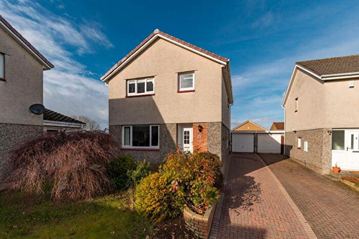 3 Bedroom Detached House For Sale In Currievale Park, Currie, Edinburgh, EH14