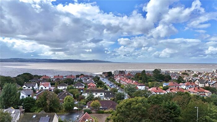 2 Bedroom Apartment For Sale In York Avenue, West Kirby, Wirral, Merseyside, CH48