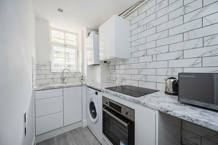 1 Bedroom Flat To Rent In Devons Road, Tower Hamlets, London, E3