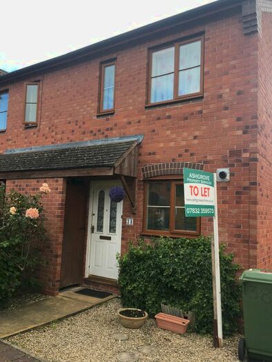 2 Bedroom End Of Terrace House To Rent In Cypress Road, Tewkesbury, GL20