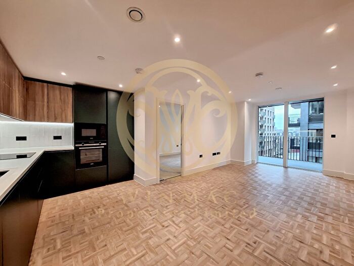 2 Bedroom Flat To Rent In Papillon Apartments, One Clapham, SW11