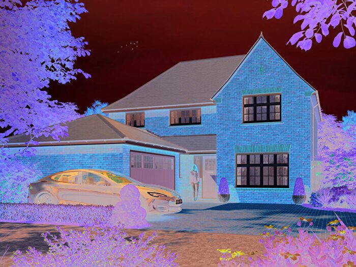 4 Bedroom Detached House For Sale In Eagle Drive, Amington, B77