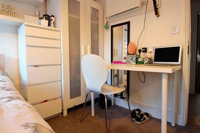 6 Bedroom House To Rent In St Alphege Lane - Ref, CT1