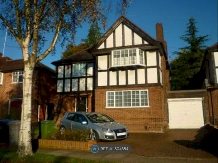 5 Bedroom Detached House To Rent In Barn Way, Wembley, HA9