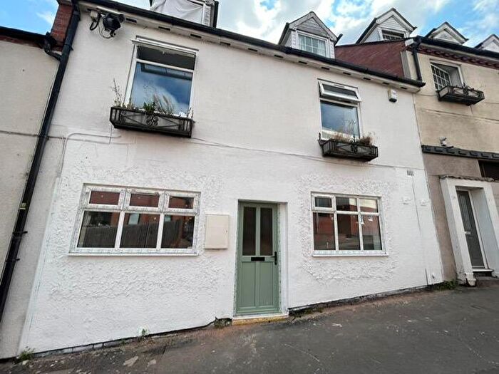 1 Bedroom Apartment To Rent In Bromsgrove Street, Kidderminster, DY10