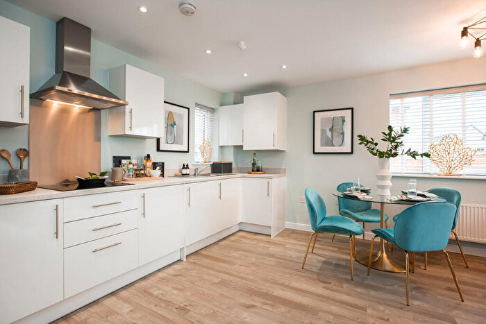 2 Bedroom Apartment For Sale In Newsam Court, Kennett, CB8