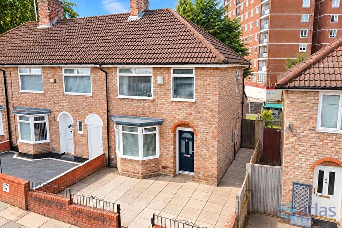 3 Bedroom End Of Terrace House For Sale In Vale Road, Woolton, L25
