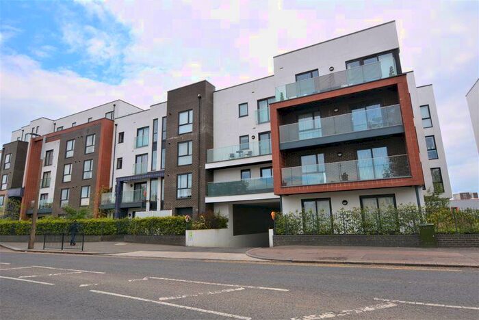 1 Bedroom Flat To Rent In Sutton Road, Southend-On-Sea, SS2