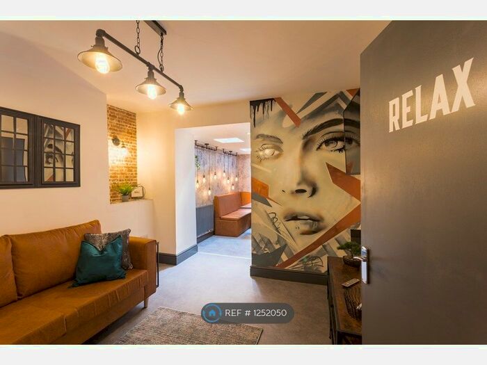 5 Bedroom Terraced House To Rent In Westbury Street, Swansea SA1